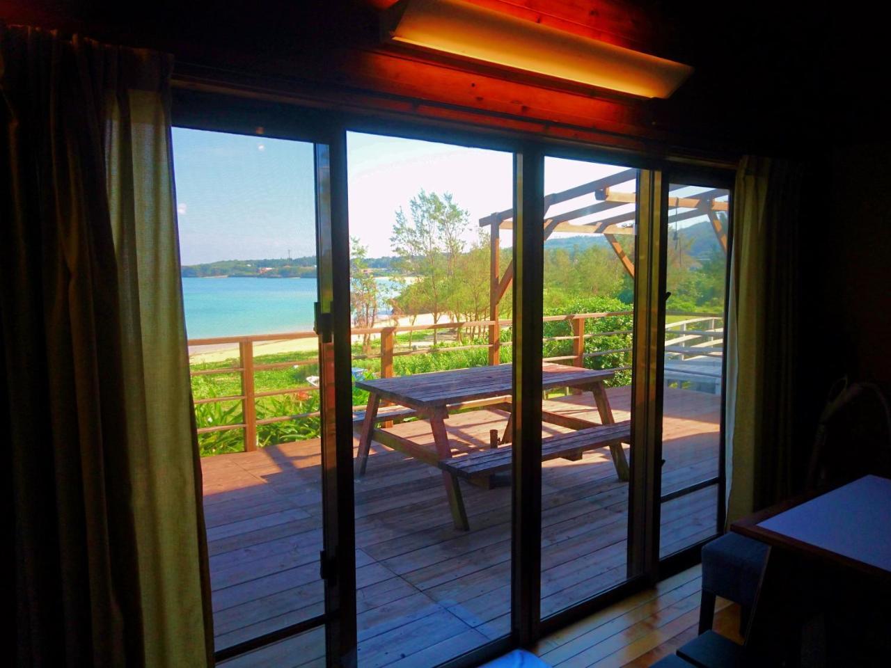 Private Beach House Motobu Exterior photo